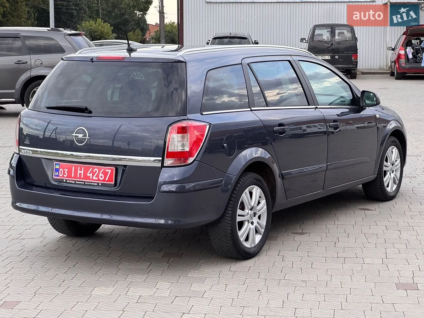2010 Opel Astra - мініатюра 12
