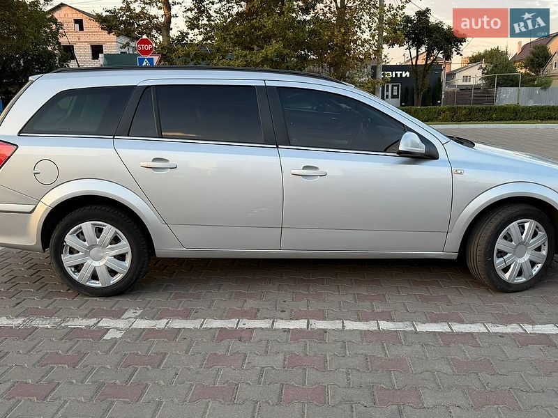 Універсал Opel Astra 2010 в Одесі фото 2 Універсал Opel Astra 2010 в Одесі
