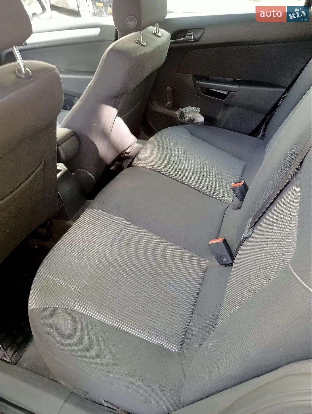 2010 Opel Astra - мініатюра 21
