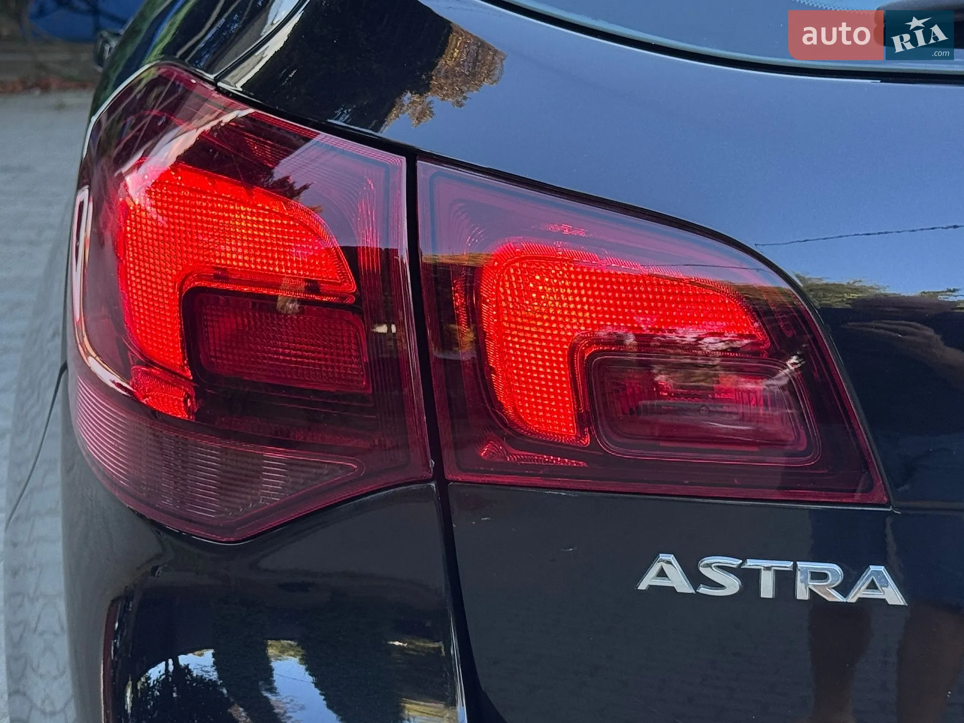 2011 Opel Astra - мініатюра 19