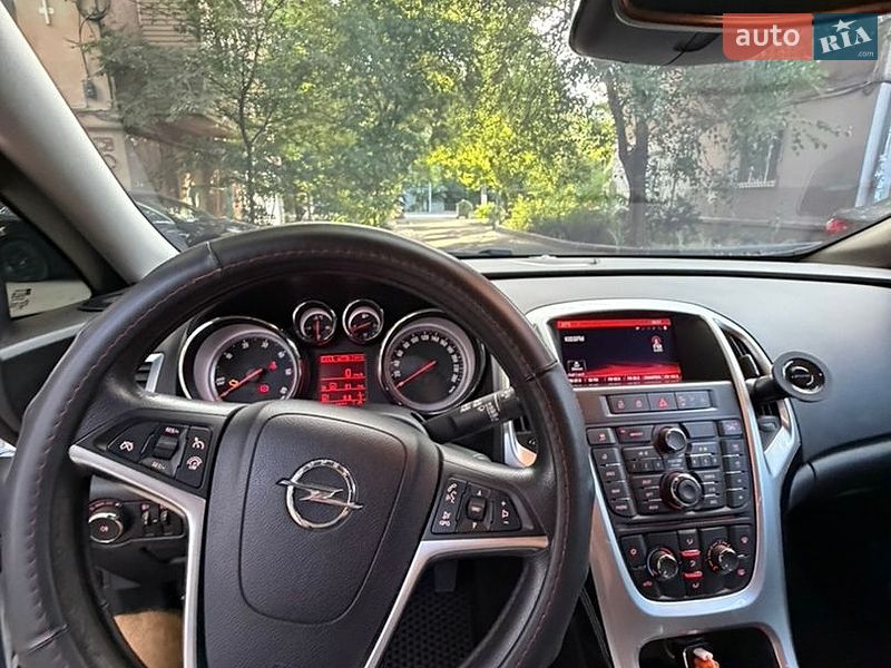 Универсал Opel Astra 2015 в Одессе
