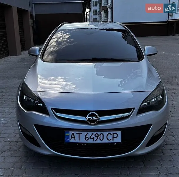 Opel Astra 2013