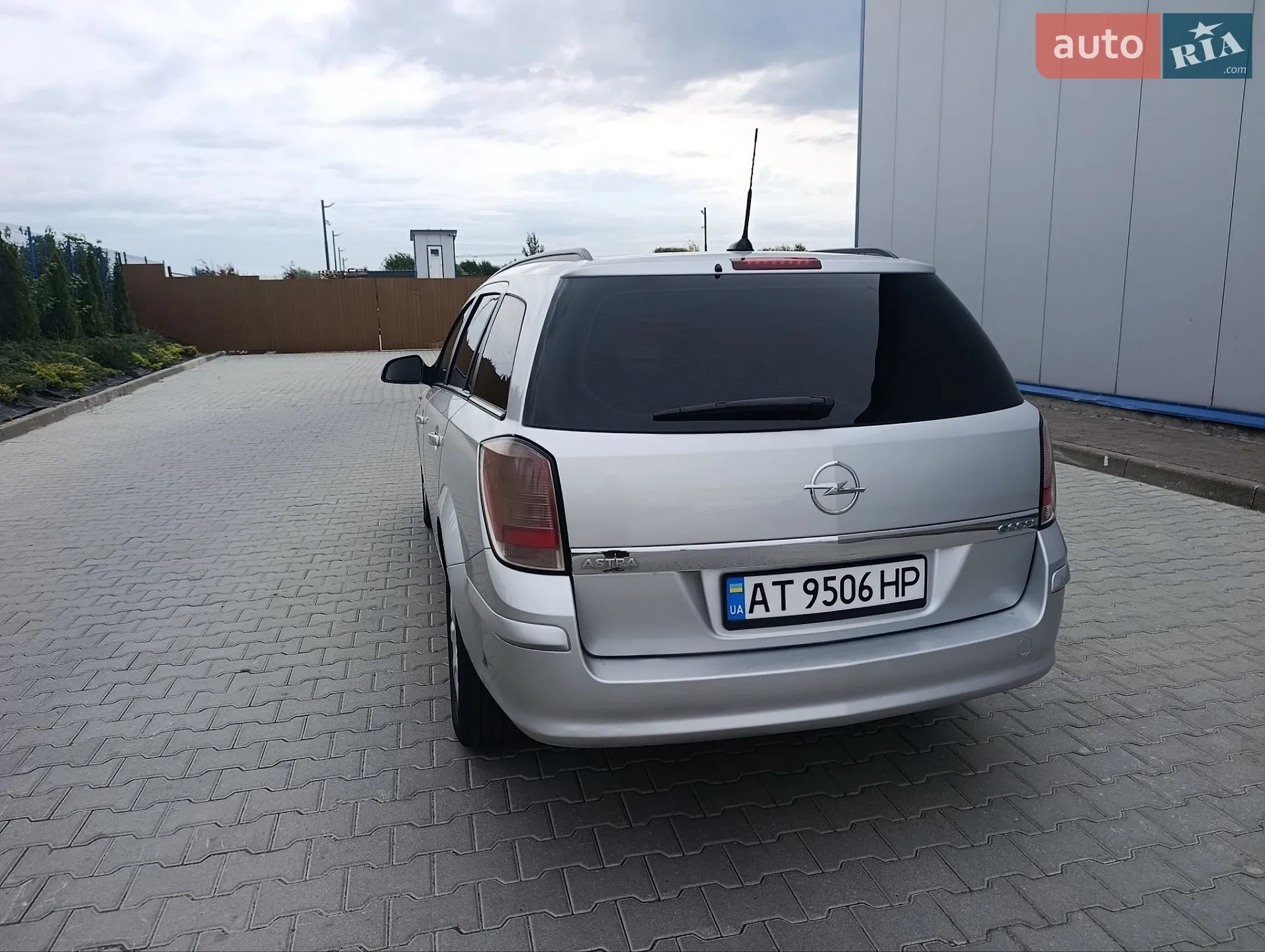 2010 Opel Astra - мініатюра 7