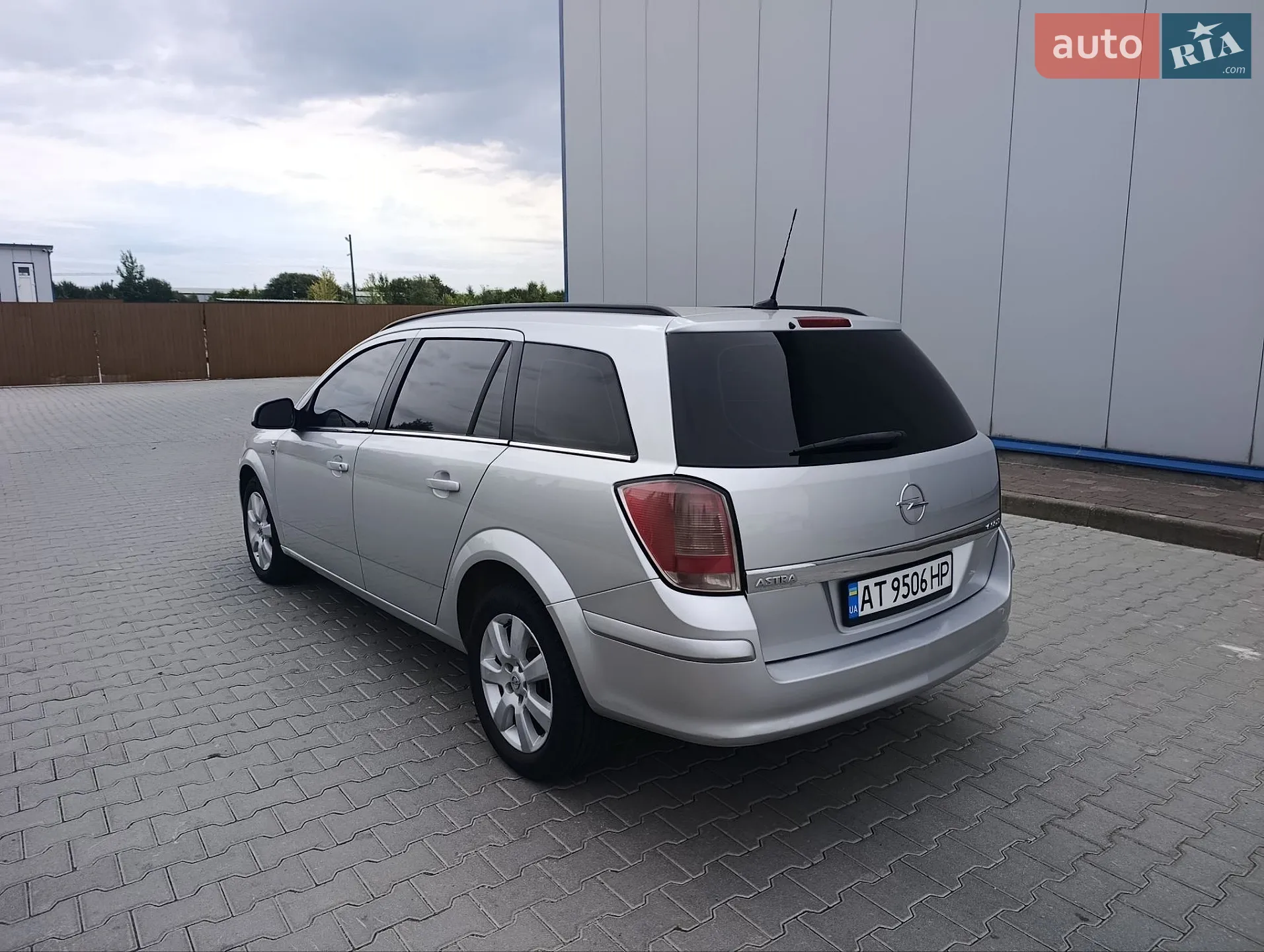 2010 Opel Astra - мініатюра 6