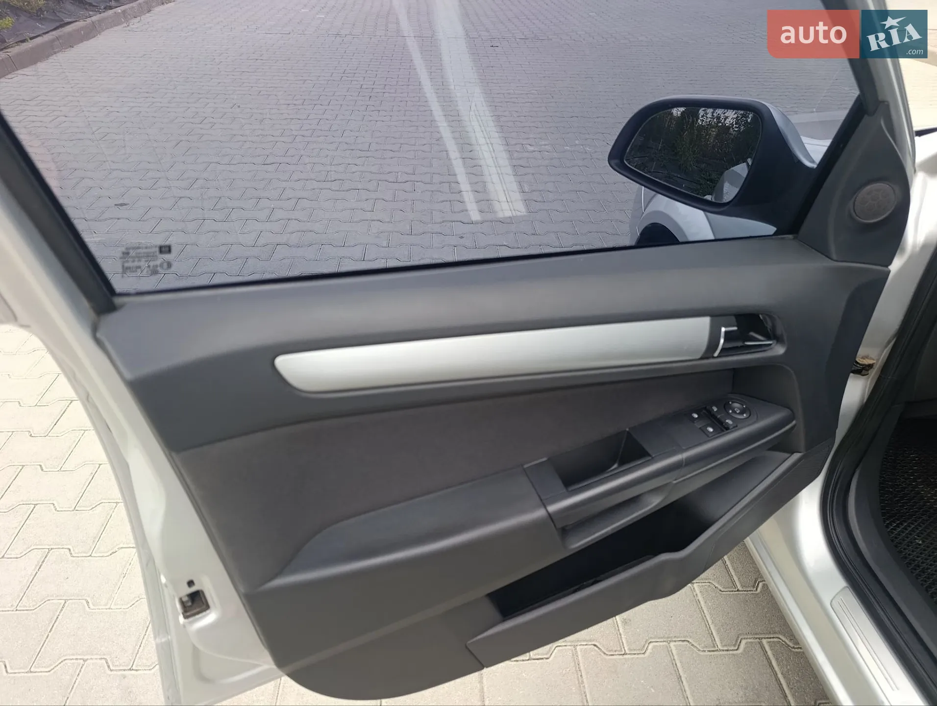 2010 Opel Astra - мініатюра 14