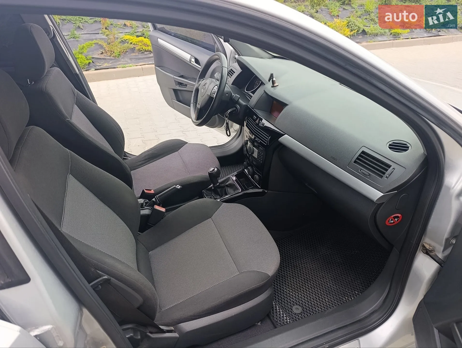2010 Opel Astra - мініатюра 20