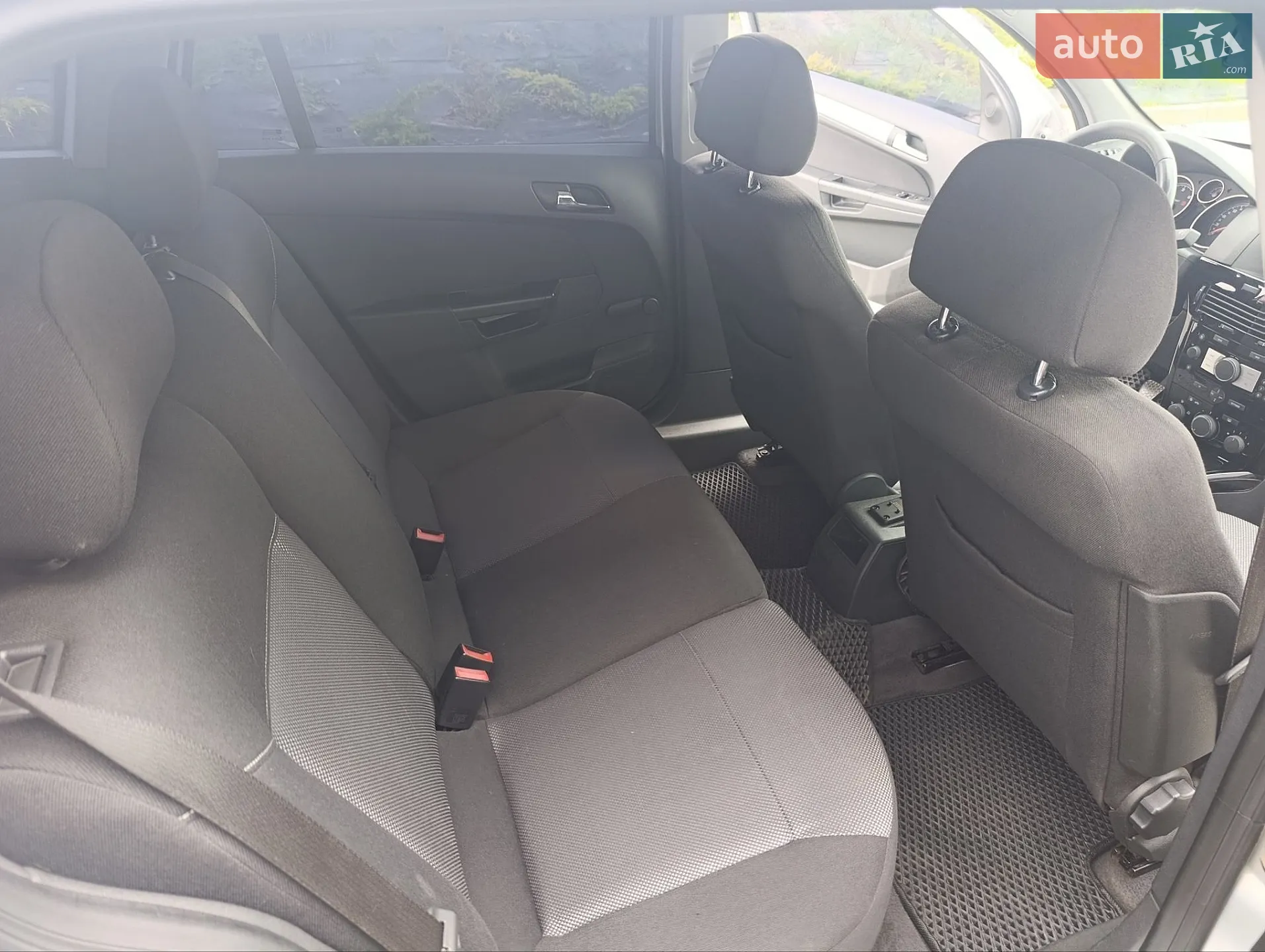 2010 Opel Astra - мініатюра 22