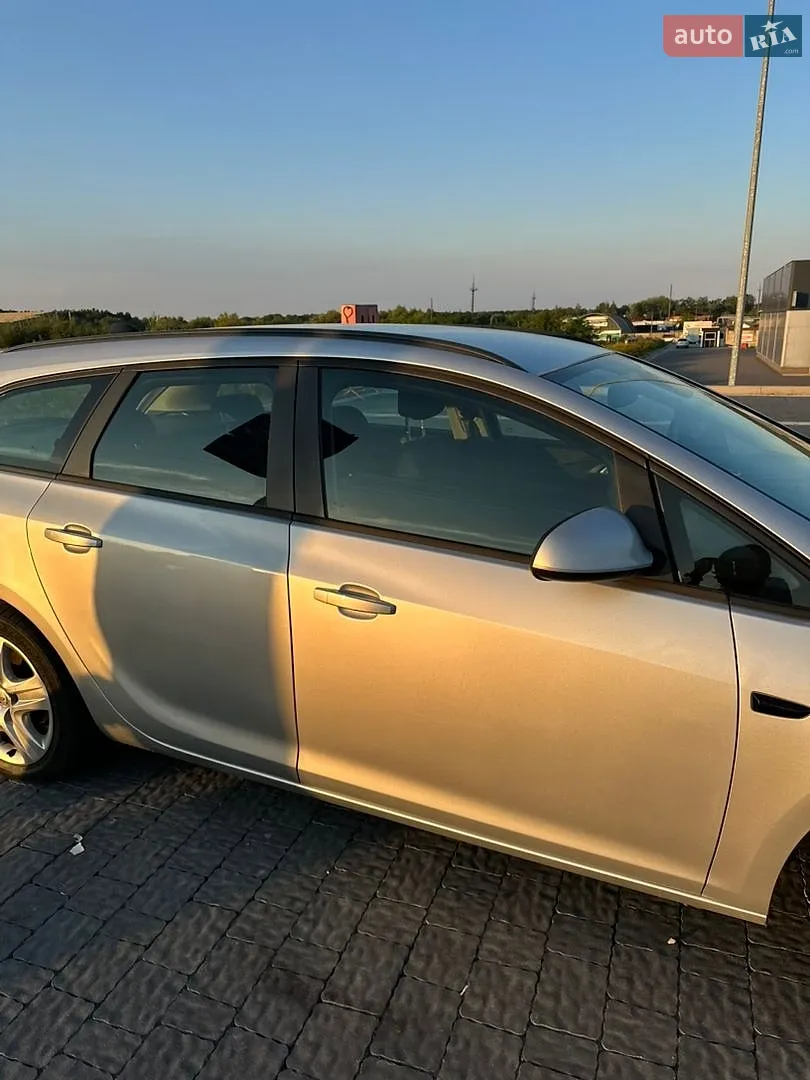 2011 Opel Astra - мініатюра 3