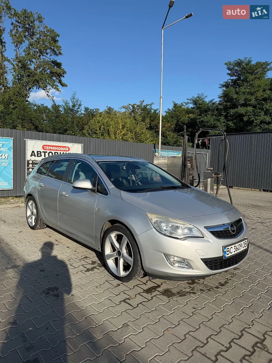 2011 Opel Astra - мініатюра 8