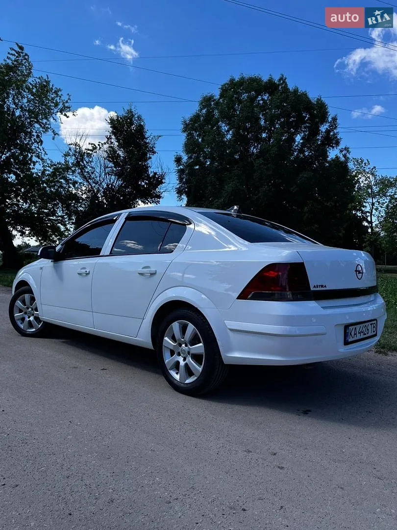 2012 Opel Astra - мініатюра 3