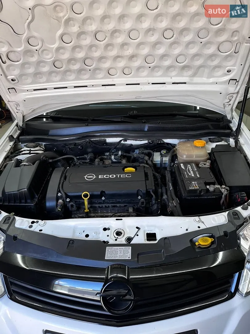 2012 Opel Astra - мініатюра 13