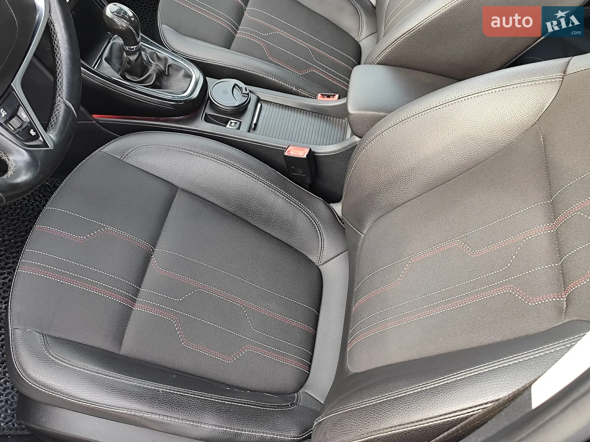 2012 Opel Astra - мініатюра 31