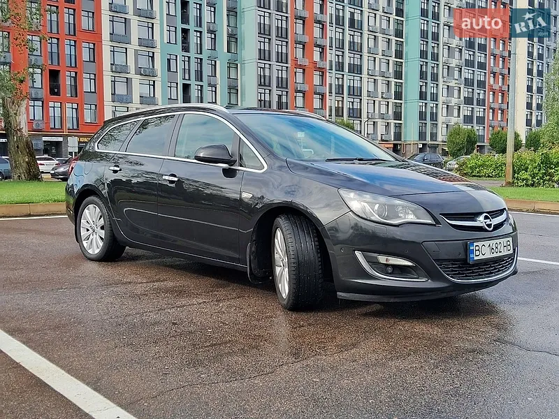 Opel Astra 2013
