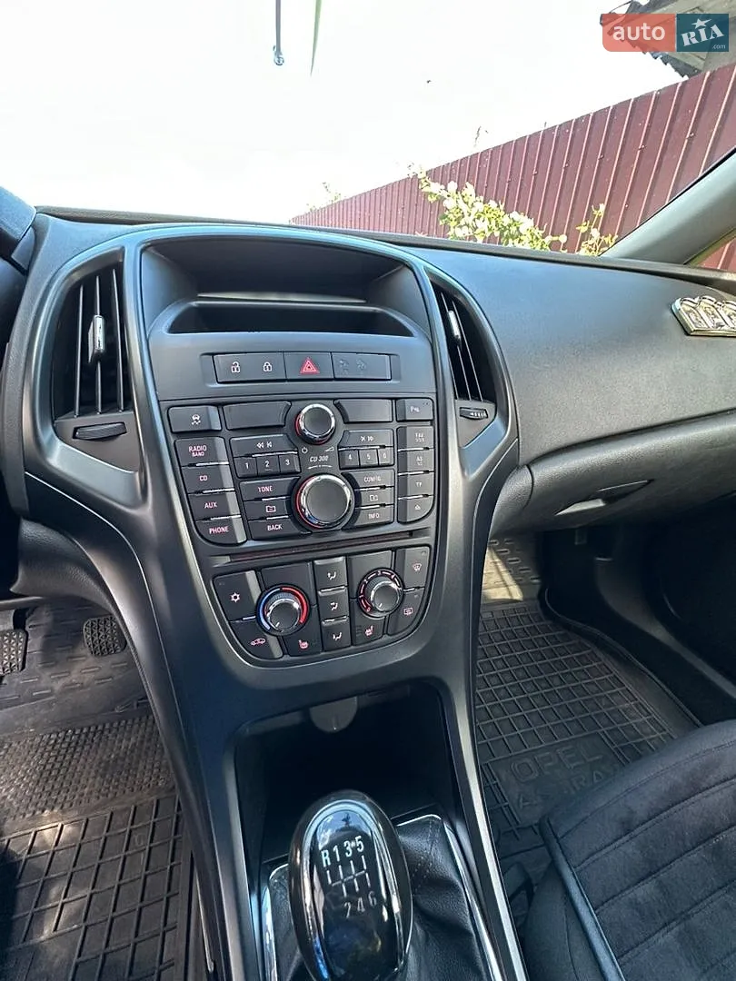 2013 Opel Astra - мініатюра 28