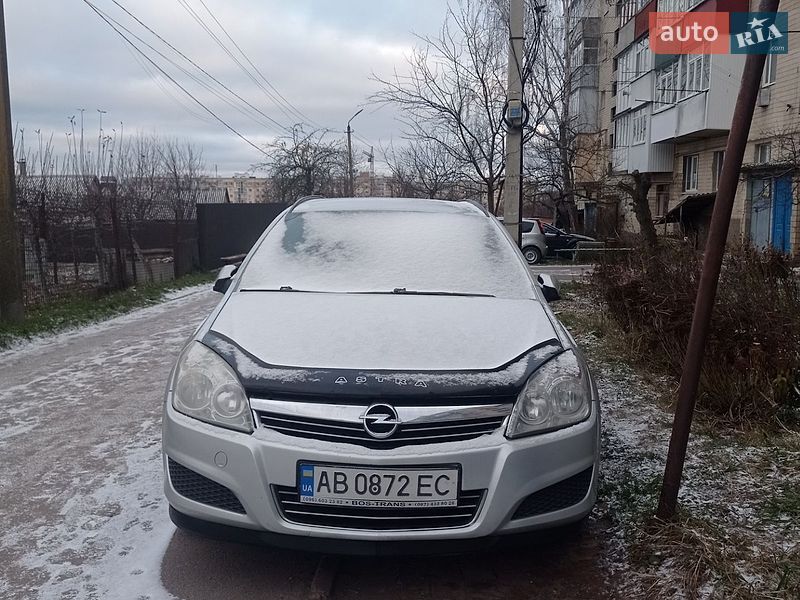 Универсал Opel Astra 2009 в Виннице