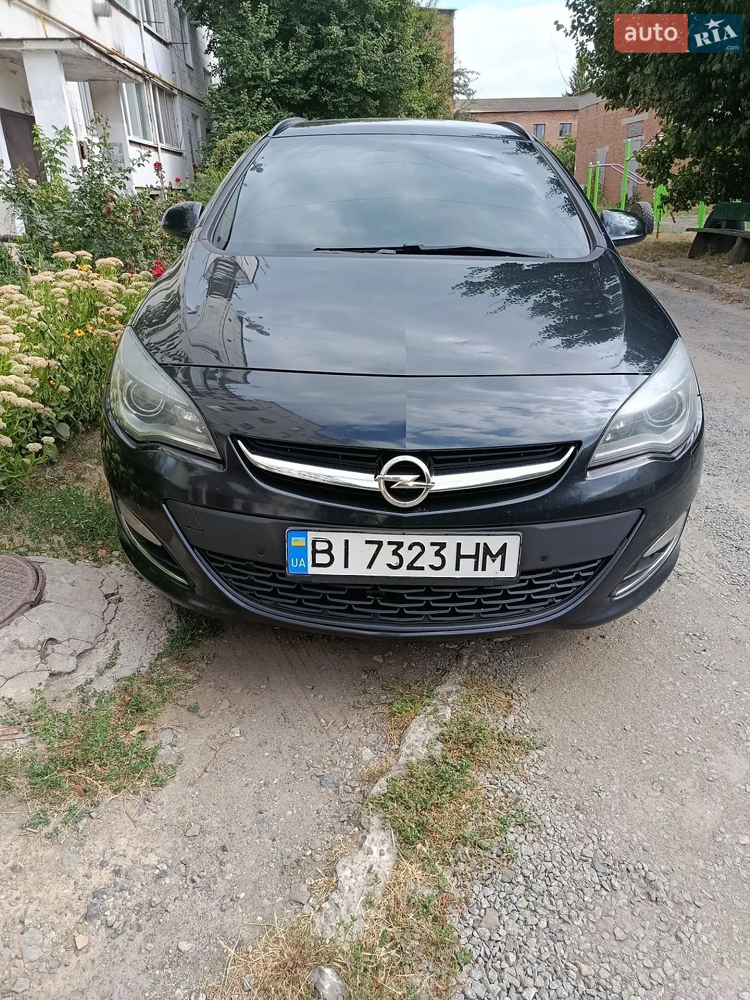 2013 Opel Astra - мініатюра 2