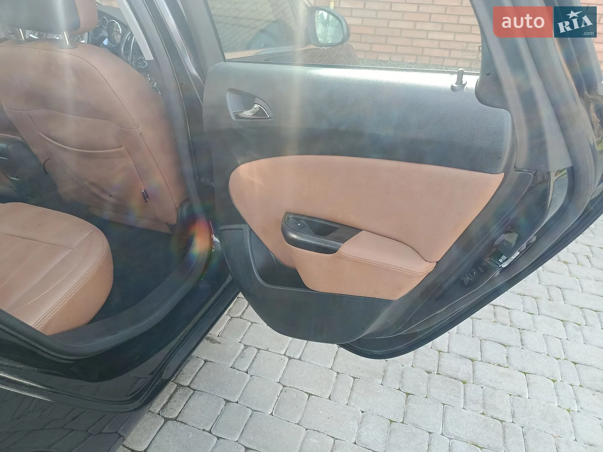 2011 Opel Astra - мініатюра 16