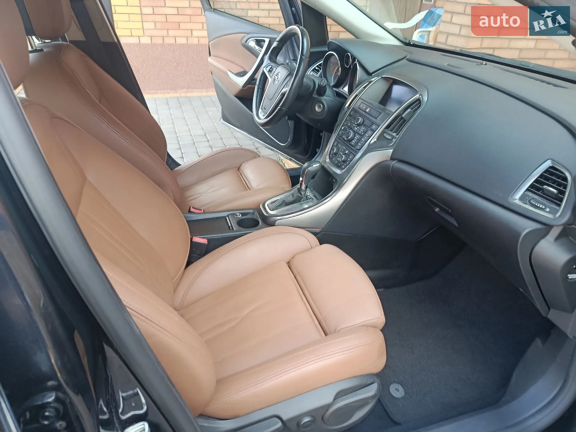 2011 Opel Astra - мініатюра 18