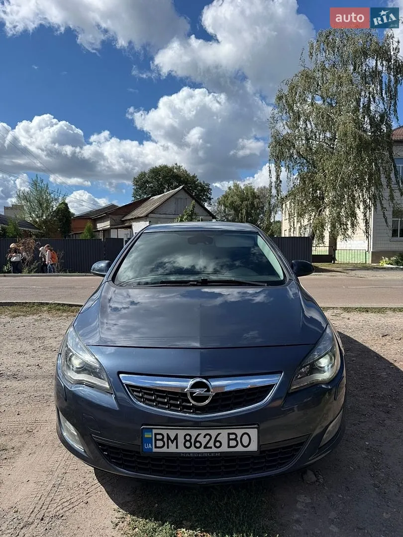 2010 Opel Astra - мініатюра 2