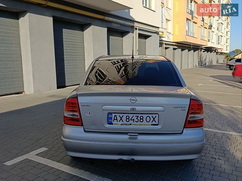 Седан Opel Astra 2003 в Виннице