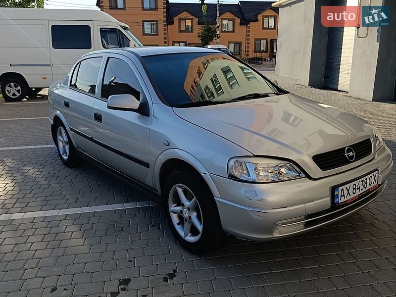 Седан Opel Astra 2003 в Виннице