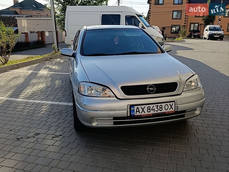 Седан Opel Astra 2003 в Виннице