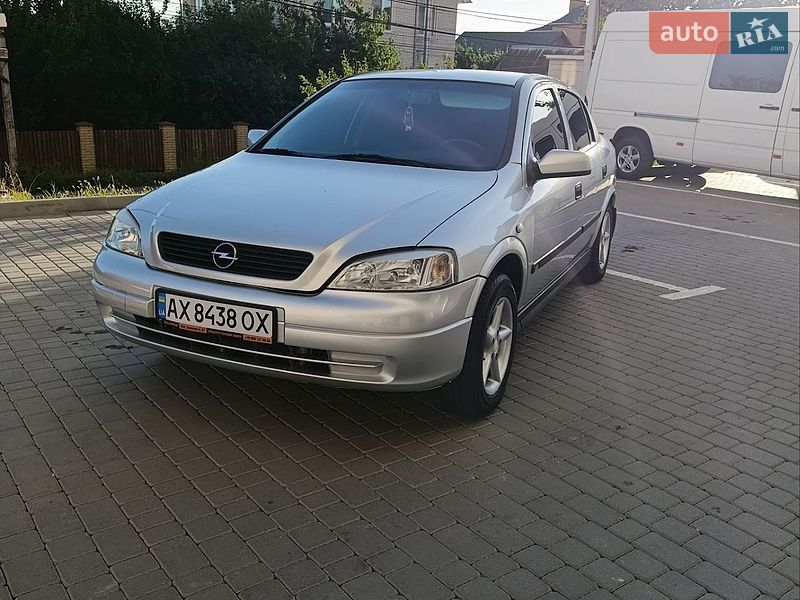 Седан Opel Astra 2003 в Виннице