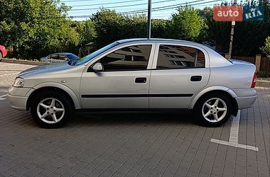 Седан Opel Astra 2003 в Виннице