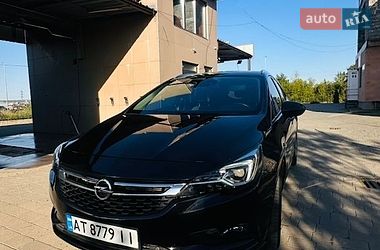 Универсал Opel Astra 2017 в Ивано-Франковске