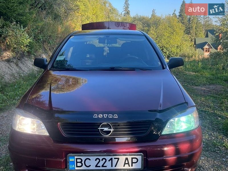 Седан Opel Astra 2006 в Сколе