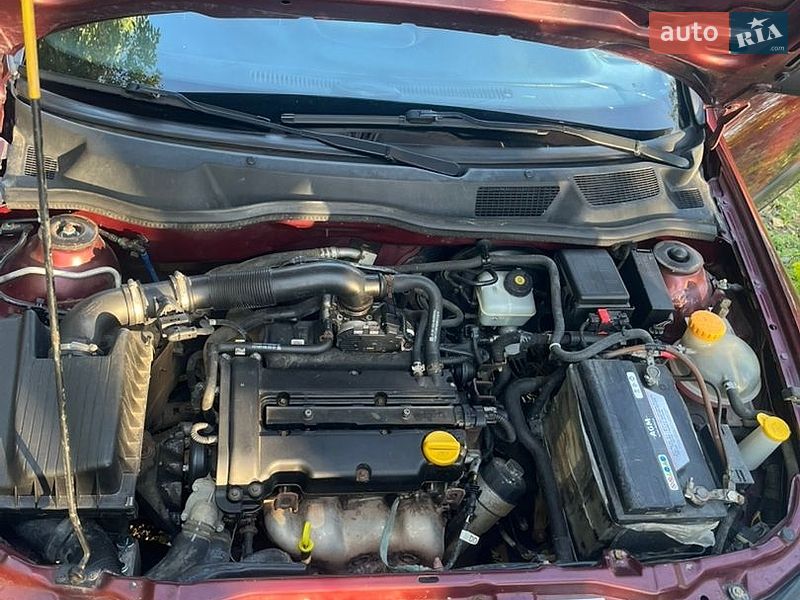 Седан Opel Astra 2006 в Сколе