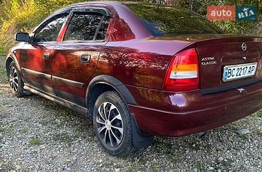 Седан Opel Astra 2006 в Сколе