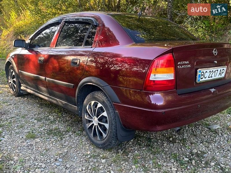 Седан Opel Astra 2006 в Сколе