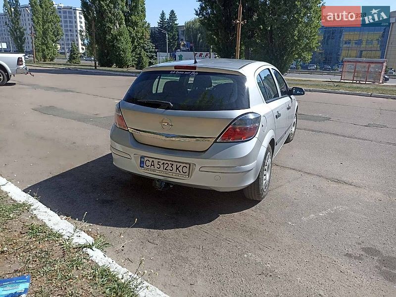 Седан Opel Astra 2009 в Черкассах фото 14 Седан Opel Astra 2009 в Черкассах