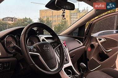 Хэтчбек Opel Astra 2010 в Львове