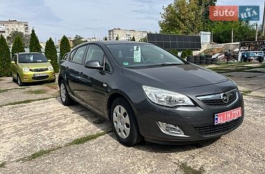 Хетчбек Opel Astra 2010 в Олександрії