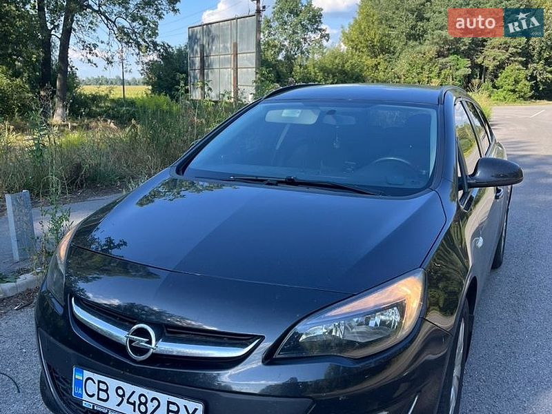 Opel Astra 2012