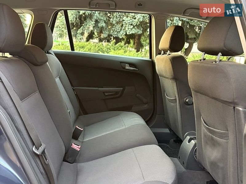 Універсал Opel Astra 2009 в Білій Церкві