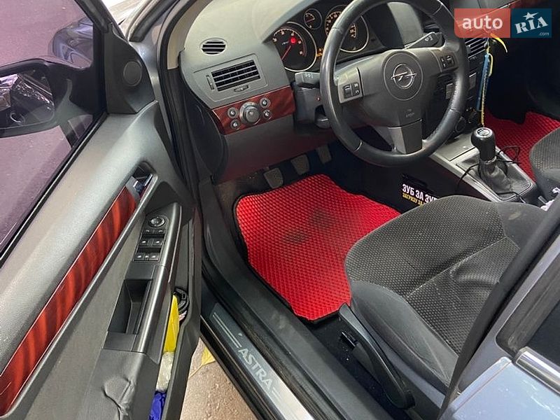 Opel Astra, фото з оголошення