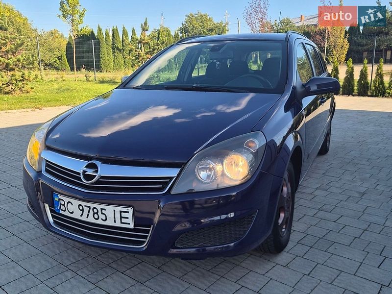 Универсал Opel Astra 2007 в Львове