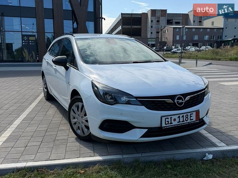 2021 Opel Astra, VIN W0VBD8EV4M8017753:plate — zdjęcie 1 (autoria)