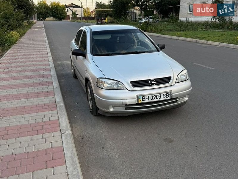 Opel Astra 2001