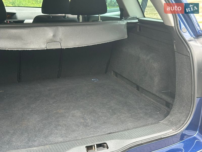 Універсал Opel Astra 2010 в Дрогобичі