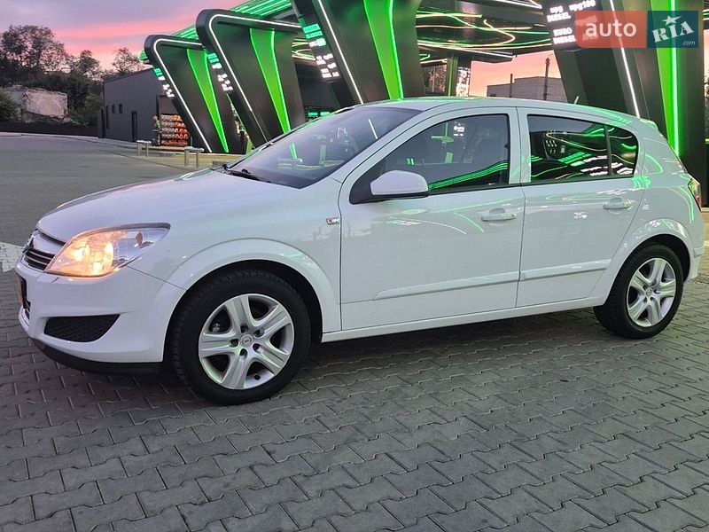 Opel Astra 2009
