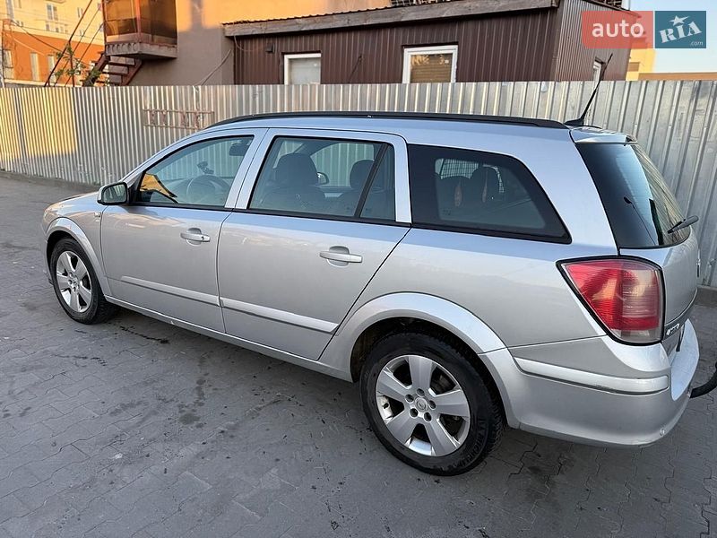 Opel Astra 2005