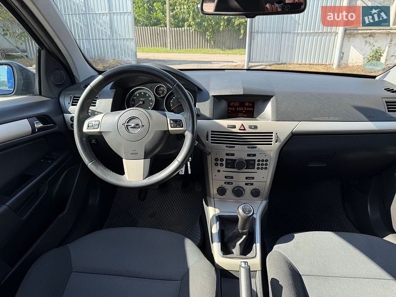 Універсал Opel Astra 2007 в Лубнах