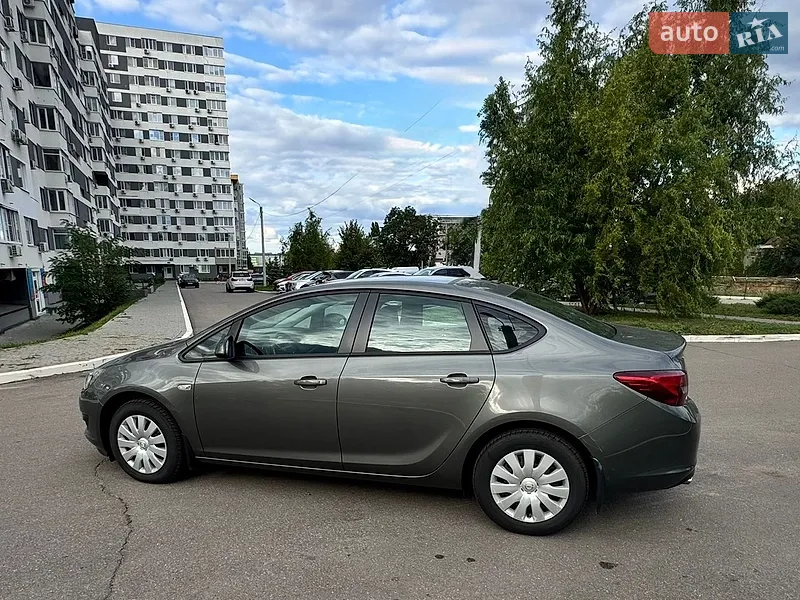 Opel Astra 2018