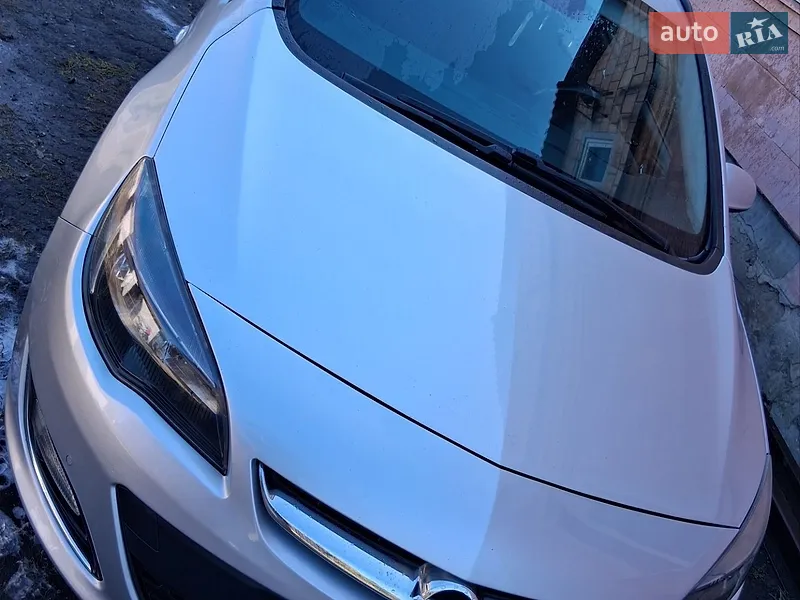 Opel Astra 2013