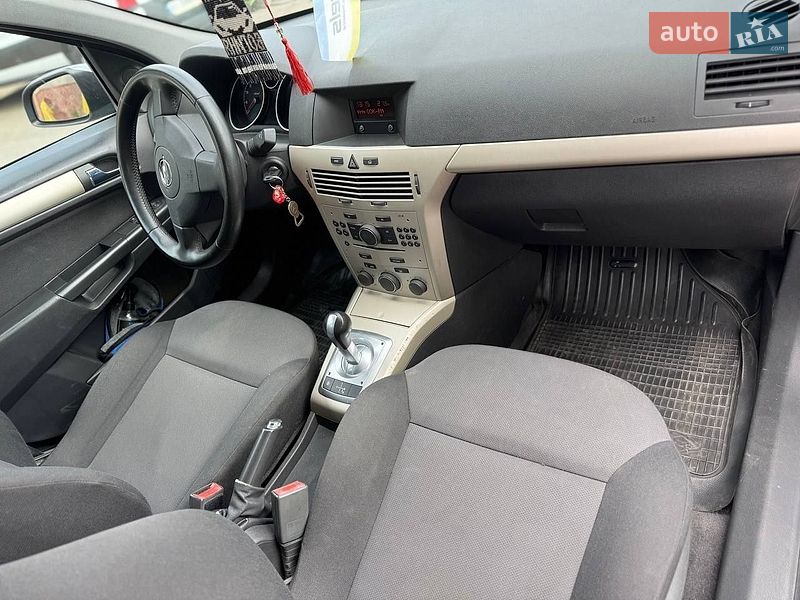 Хетчбек Opel Astra 2008 в Новодністровську фото 14 Хетчбек Opel Astra 2008 в Новодністровську