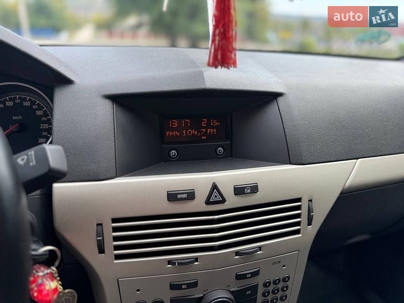 Хетчбек Opel Astra 2008 в Новодністровську фото 28 Хетчбек Opel Astra 2008 в Новодністровську